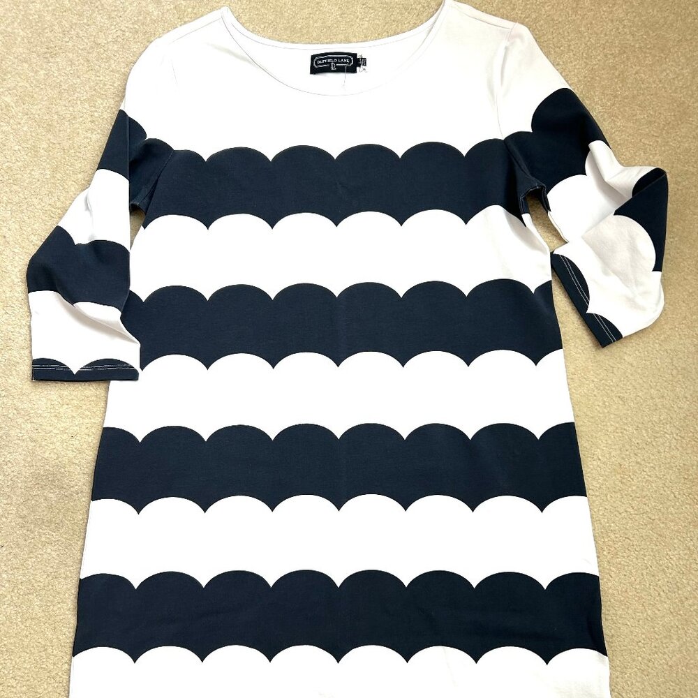 Duffield Lane Black and White Scallop Stripe Shift Dress